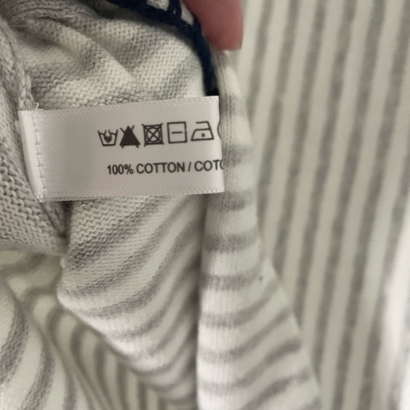 Lisa Todd Grey Striped 3/4 Sleeve Cotton Sweater. Blue Embroidery. Size Small - Picture 5 of 6